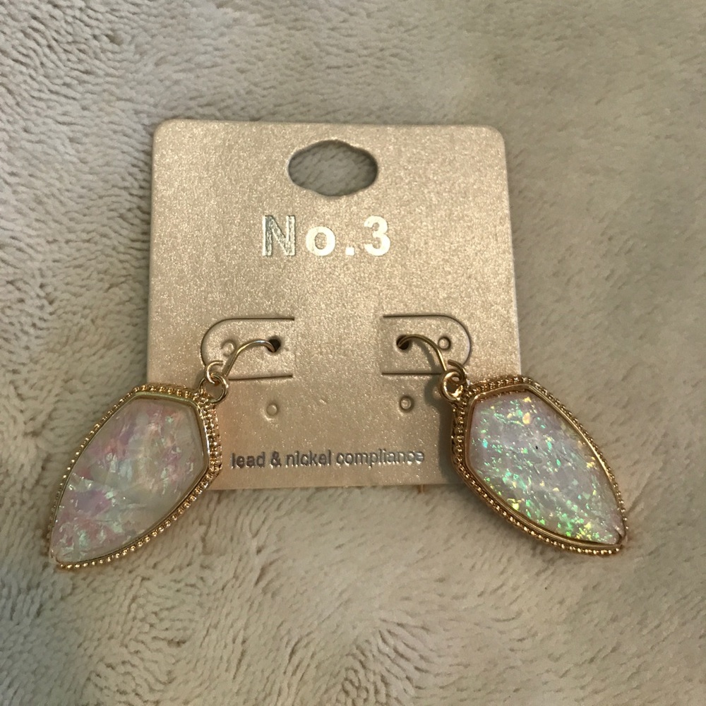 NEW! 💎 White Opal Earrings
